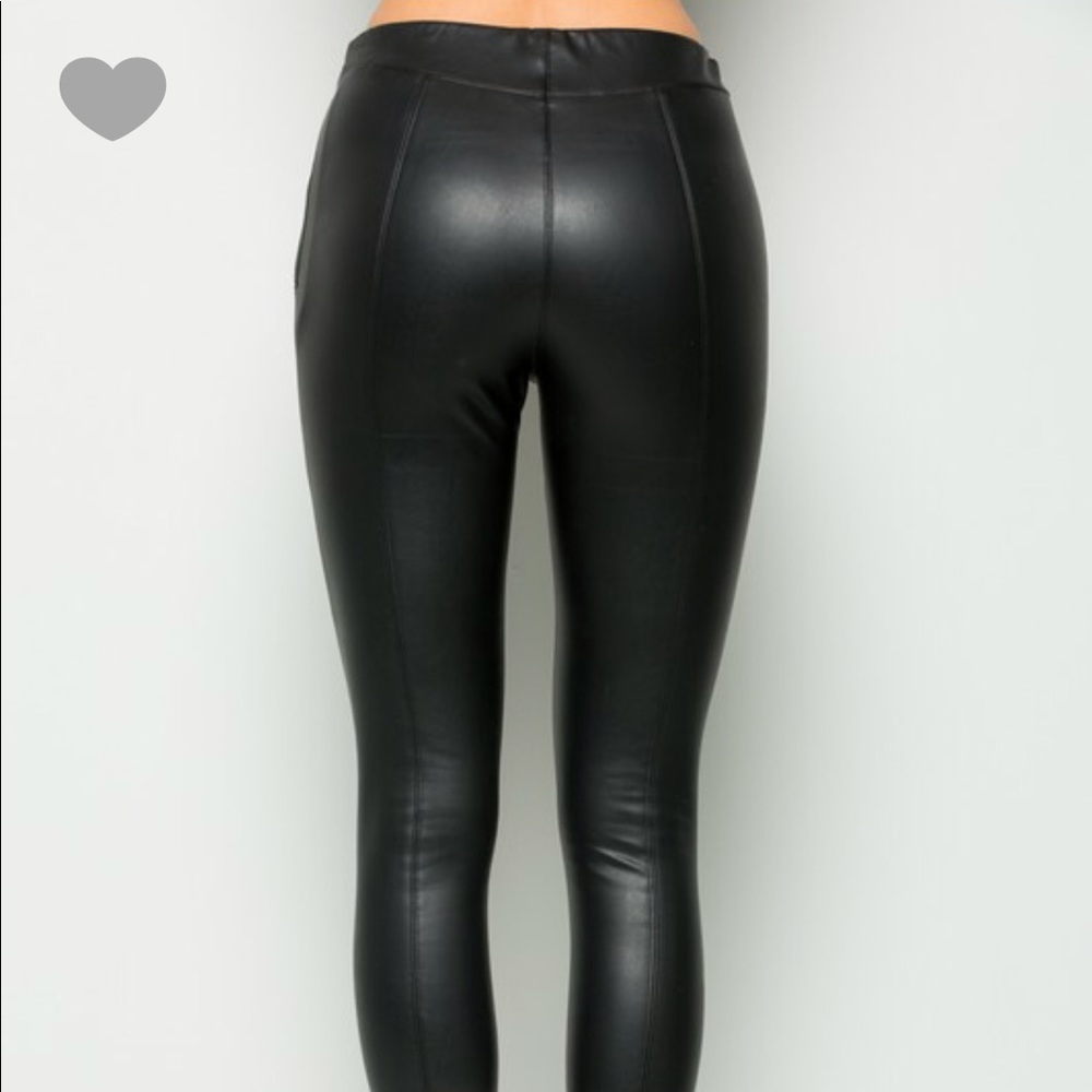 Fleece Lined Leather Leggings - Picture 7 of 8
